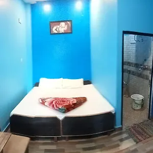 Relax Paying Varanasi