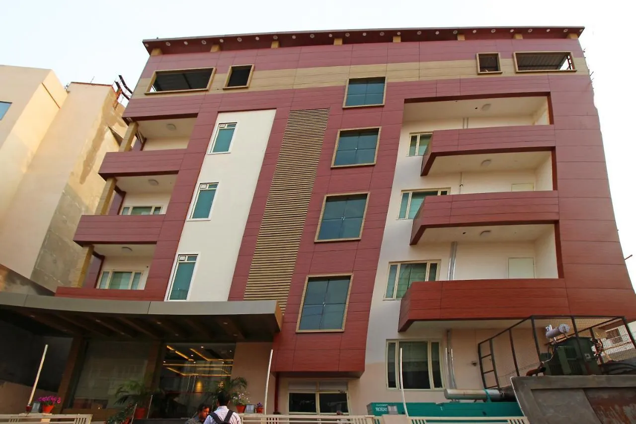 Capital O 4535 Hotel Uma Palace Varanasi 3*,  India