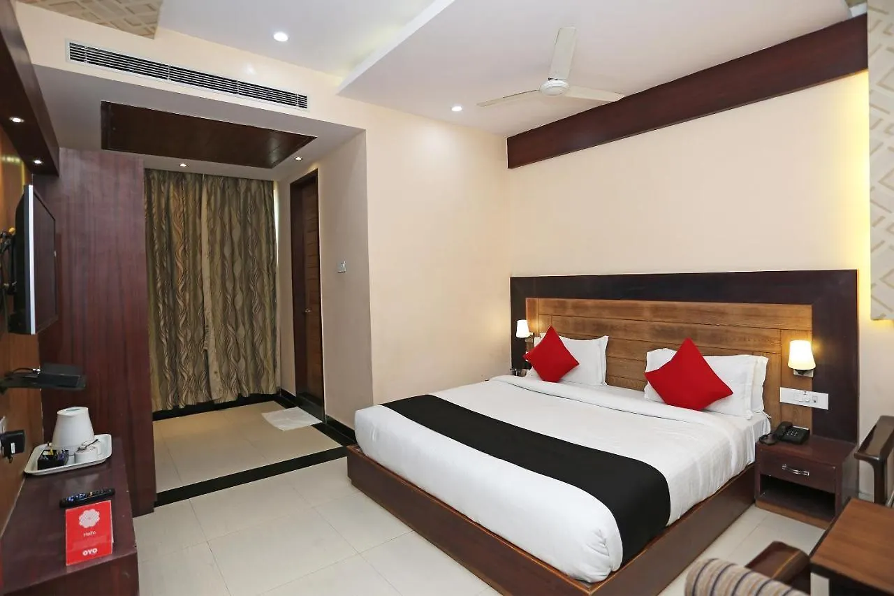 Capital O 4535 Hotel Uma Palace Varanasi