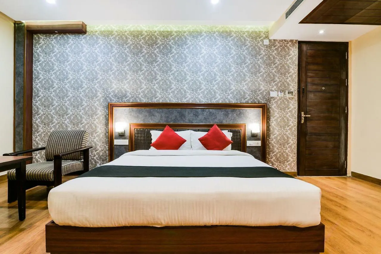 Capital O 4535 Hotel Uma Palace Varanasi